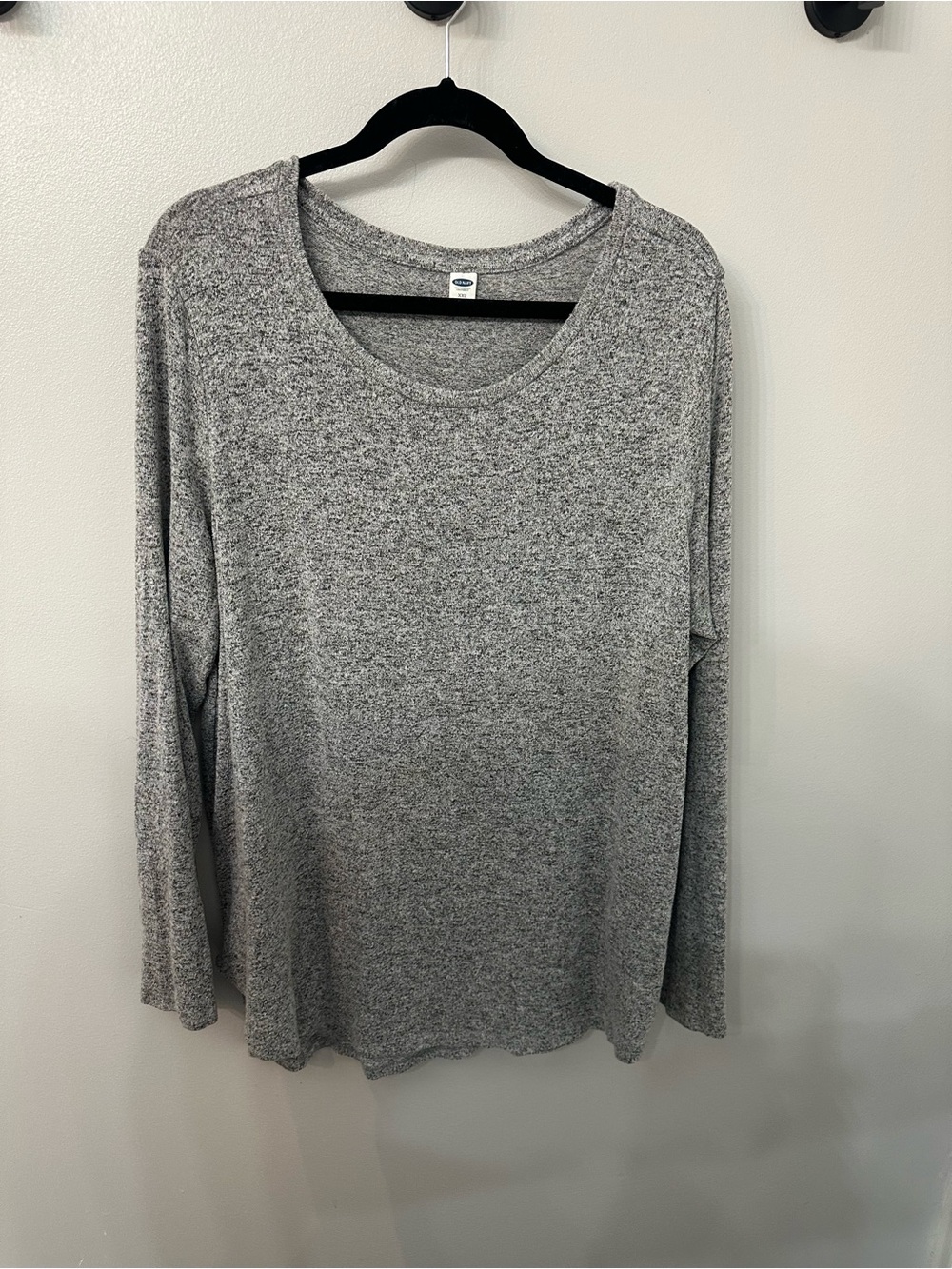 Old Navy Gray Marled Long-Sleeve Scoop Neck Top